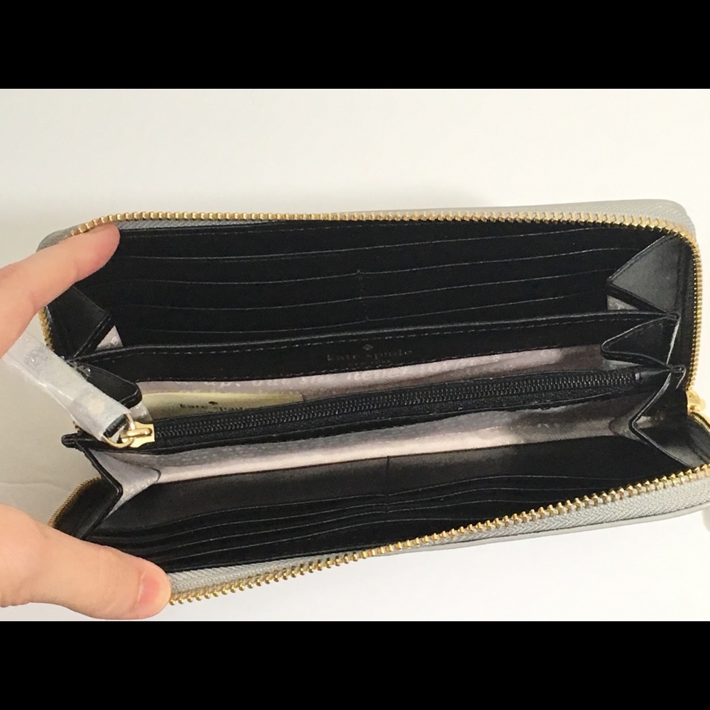 Kate Spade BC Silver Glitter Lacey NWT - Picture 5 of 8